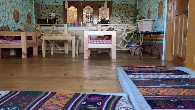 هتل Paro Village View Home Stay