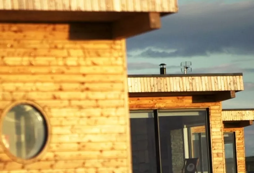 پانسیون Jog  Lodge 17  3 Bed Seaview
