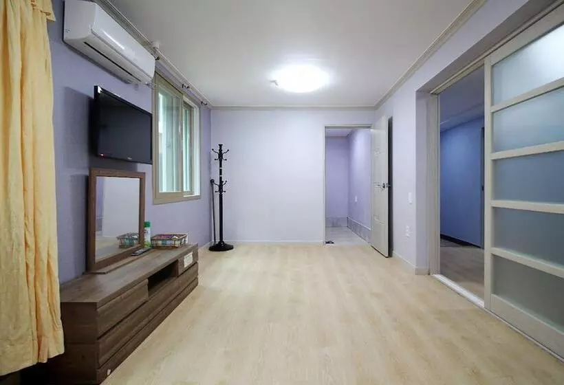 ペンション Muju Haebaragi Hostel