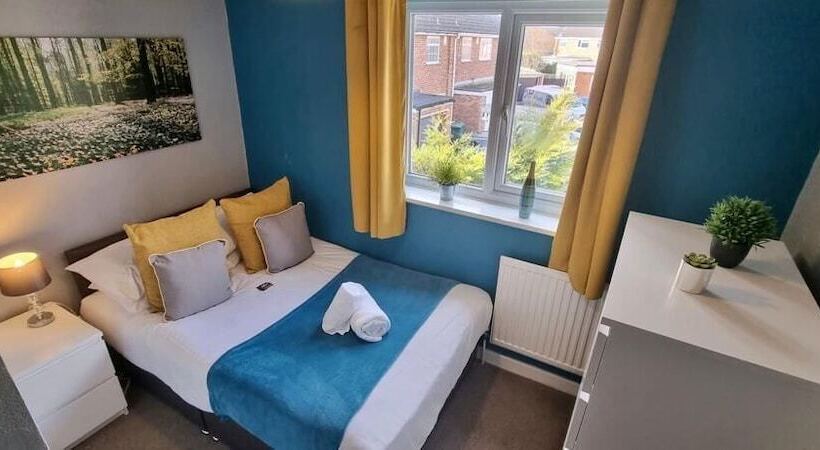 پانسیون St Anne S Serviced Accommodation