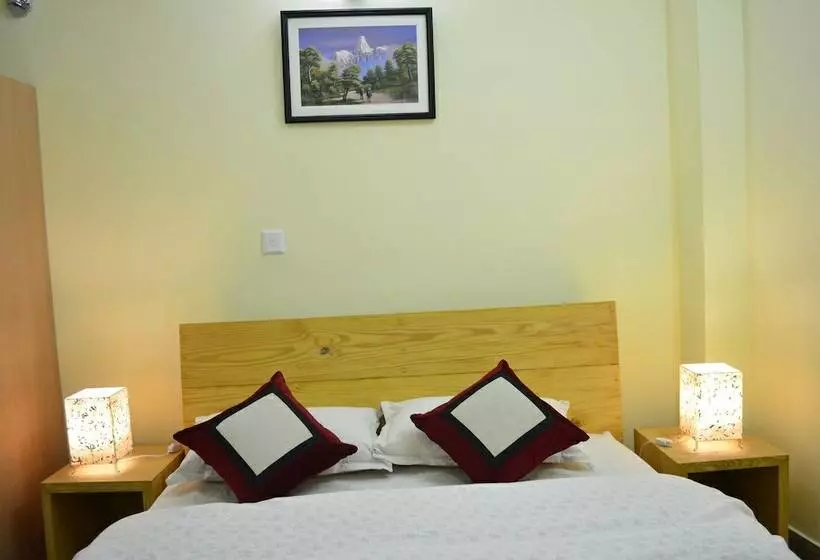پانسیون Tanani Newa Home