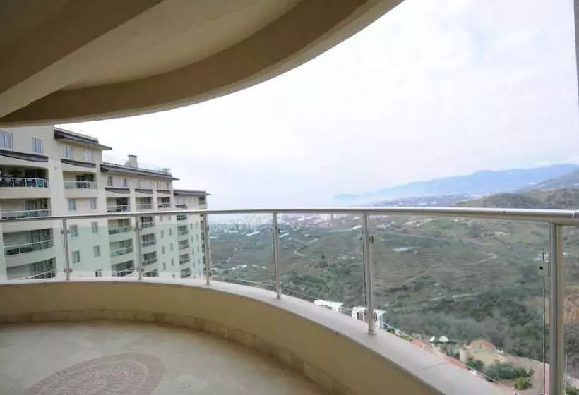 Residenssi Goldcity Holiday Homes