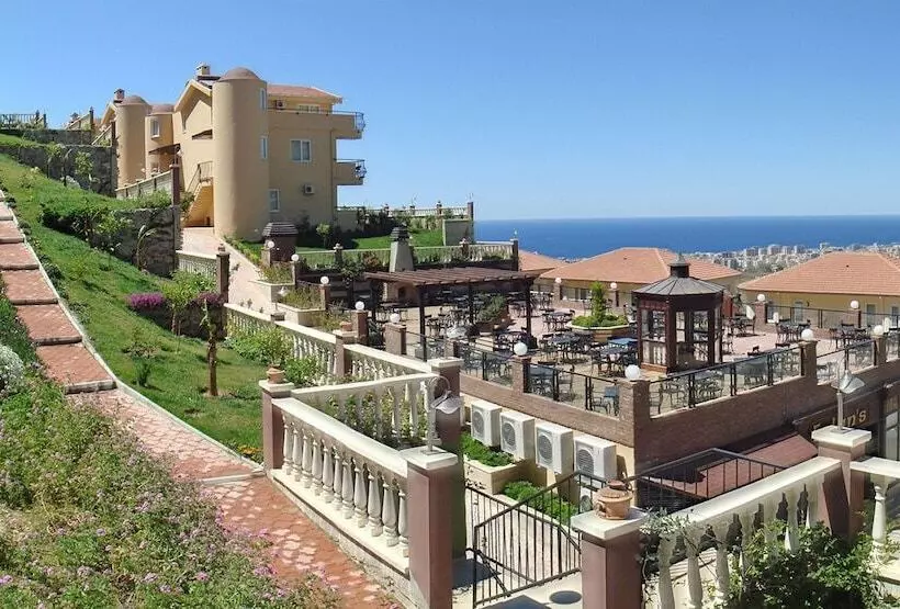 Residenssi Goldcity Holiday Homes