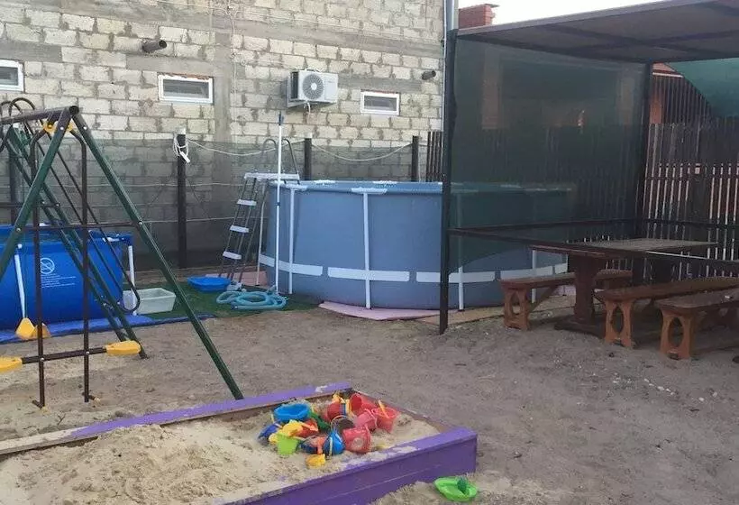 Lomakeskus Gostevoi Dom Na Severnoi