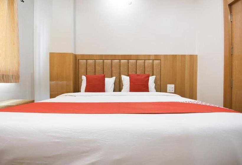 Hotel Oyo 76403 Ganga Rani