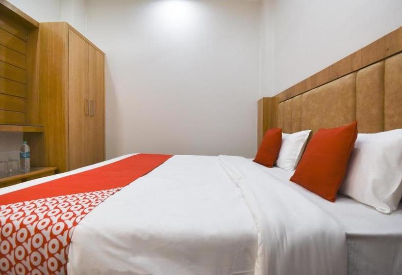 Hotel Oyo 76403 Ganga Rani