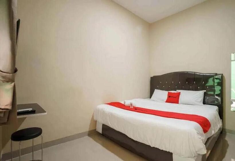 Hotel Reddoorz Near Ubl Lampung 2
