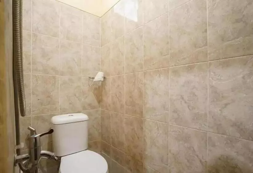 Hotelli Reddoorz Near Ubl Lampung 2