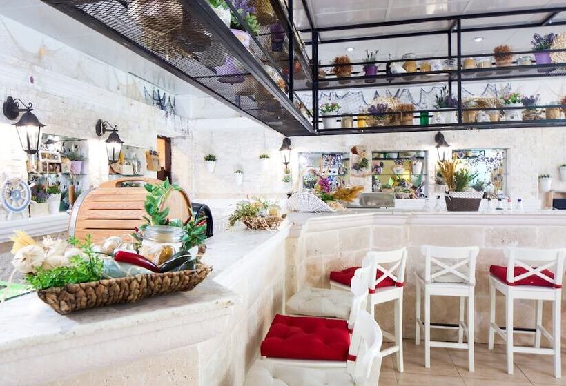 هتل Royal Villas Elenite   All Inclusive