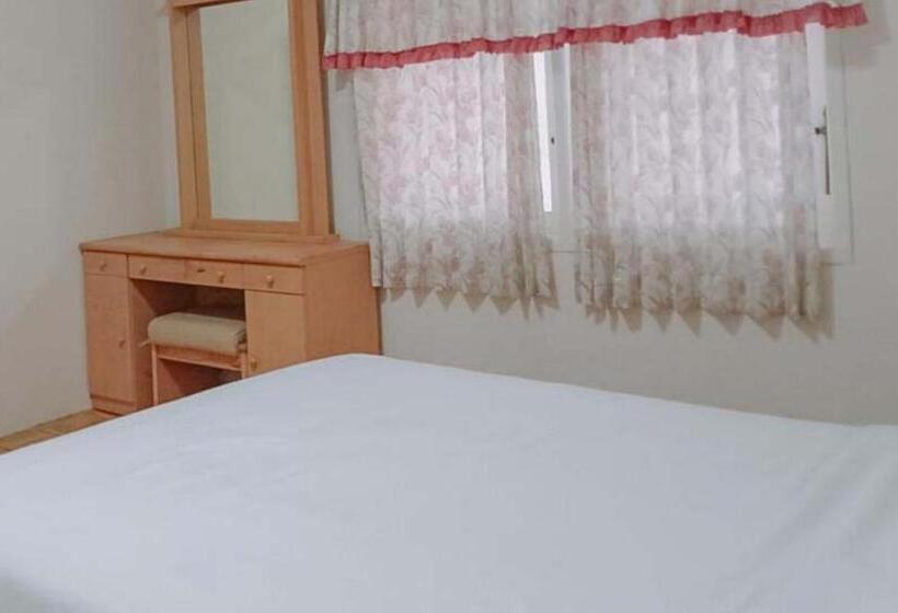 Otel Villa Lotus E06 Syariah Redpartner