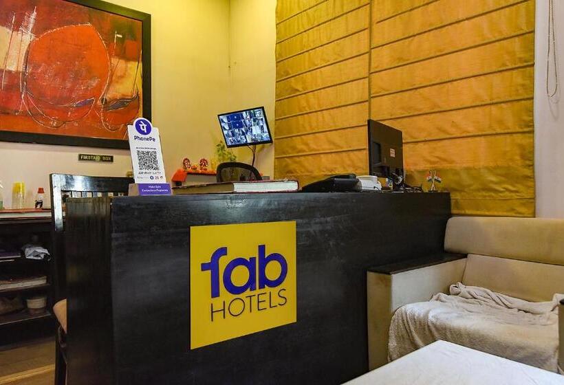 Пансион Fabhotel All In One Saltlake   Opp Bj Market Complex