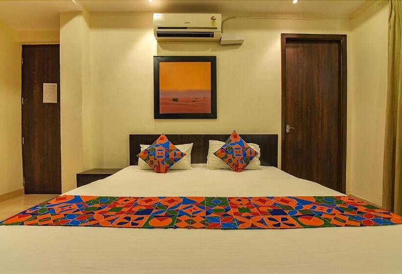 Пансион Fabhotel All In One Saltlake   Opp Bj Market Complex