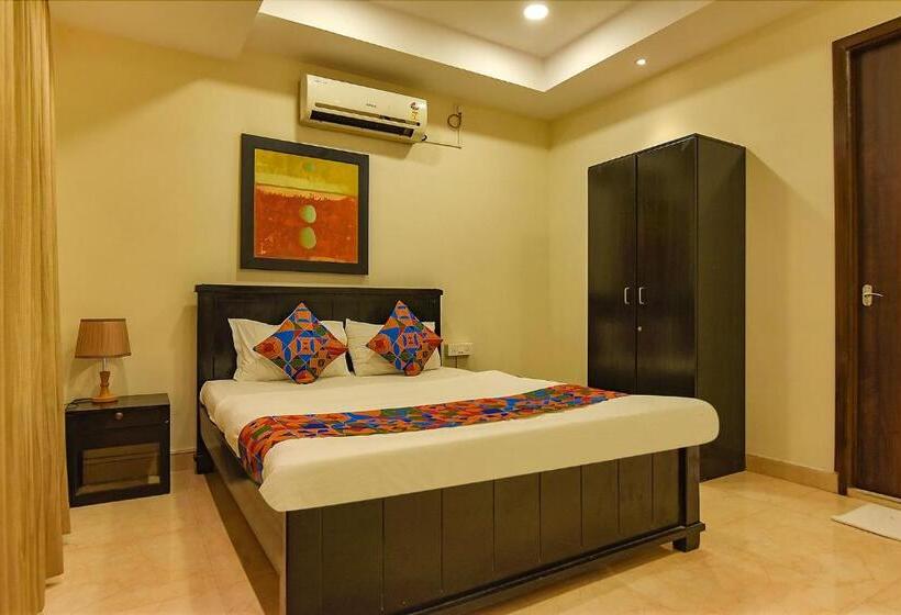 Пансион Fabhotel All In One Saltlake   Opp Bj Market Complex