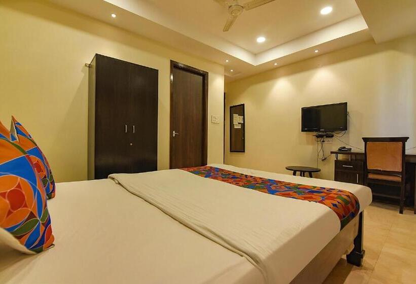 Пансион Fabhotel All In One Saltlake   Opp Bj Market Complex