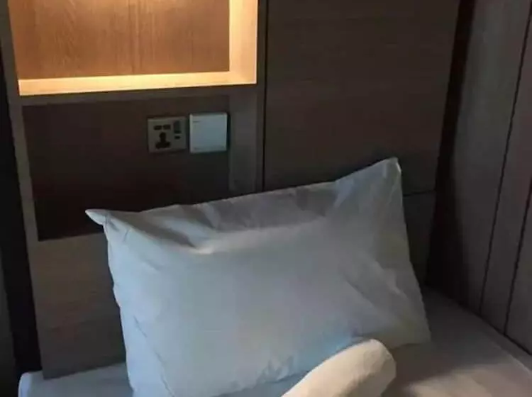 ペンション Podzzz Suites At Aeropod   K2 07 10b