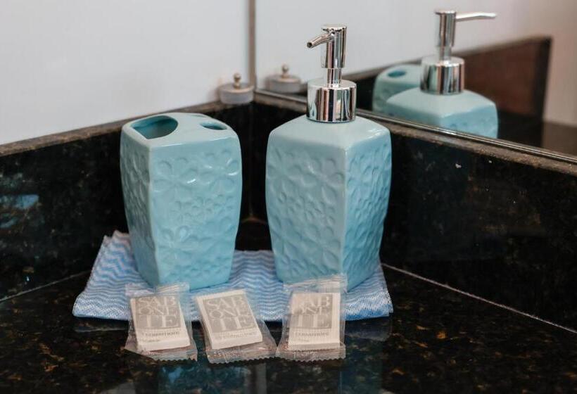 펜션 Pousada Peruibiza