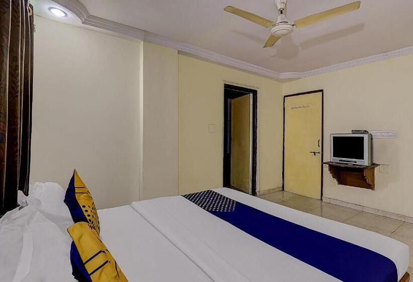 Spot On 73377 Hotel Sarovar Inn