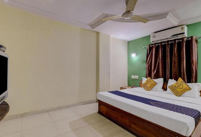 Spot On 73377 Hotel Sarovar Inn