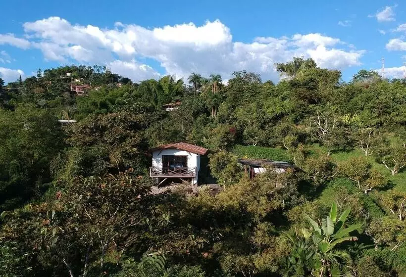 Viga Vieja Cabaña Rustica By Nomad Guru
