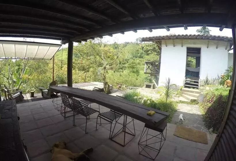 Viga Vieja Cabaña Rustica By Nomad Guru