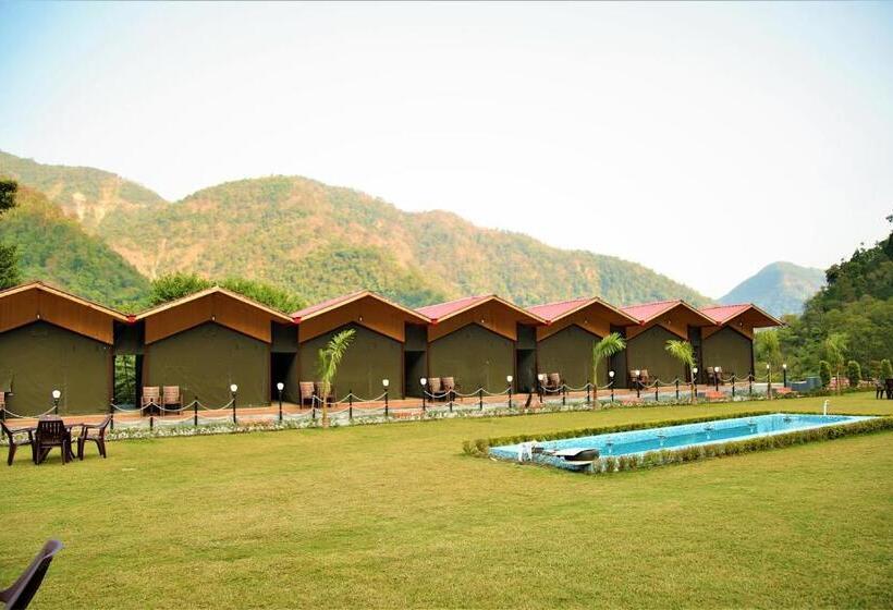 Hoa Resorts Mountain View With Infinity Pool