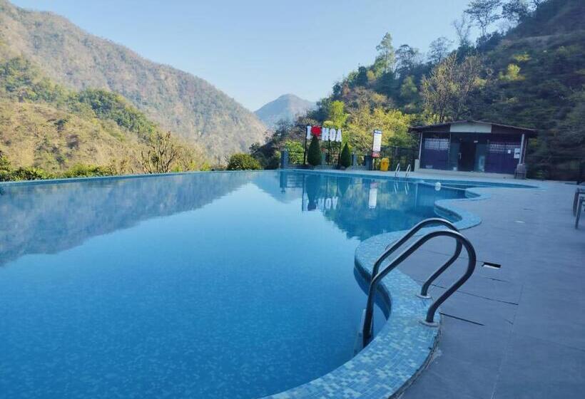 Hoa Resorts Mountain View With Infinity Pool