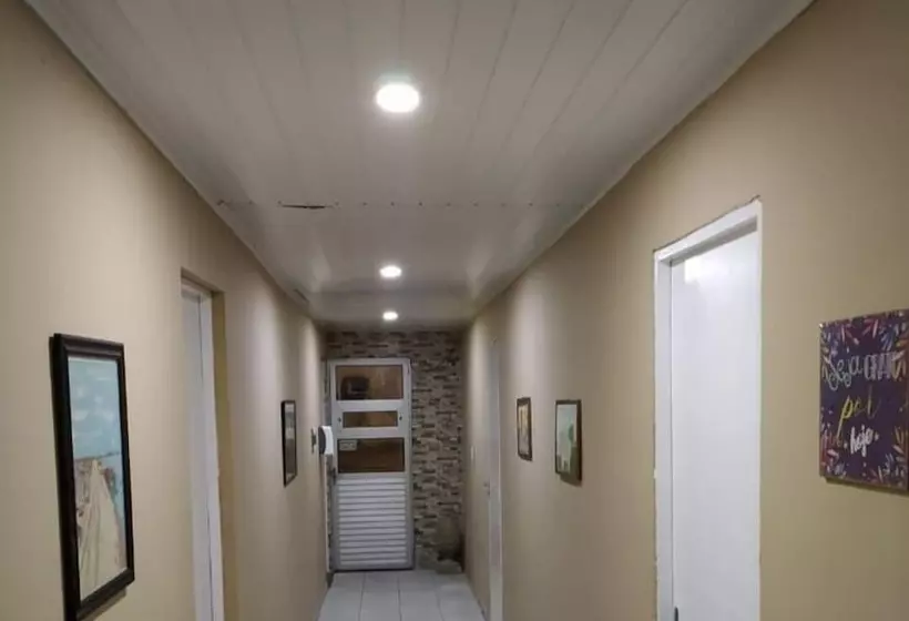 ホテル Casa Aeroporto Pousada