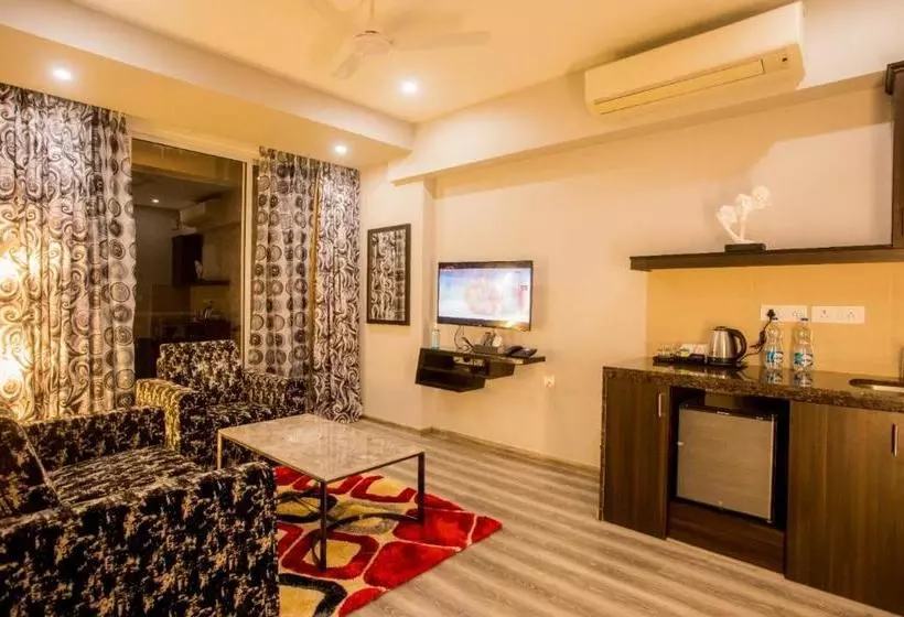 ホテル Encore Suites Goa