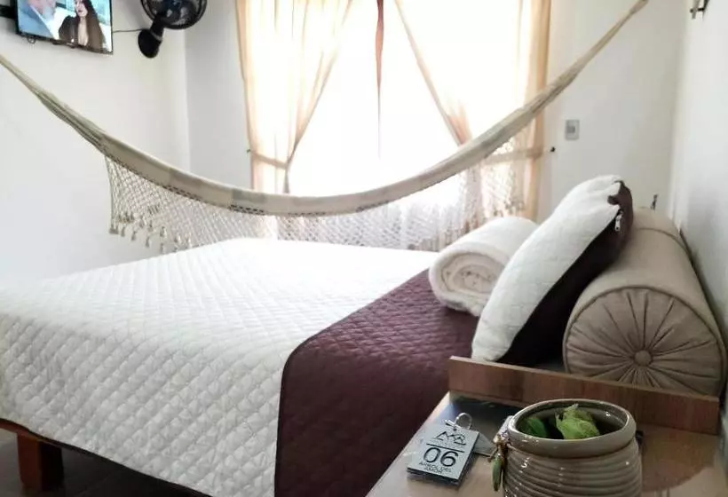 ホテル On The Rock