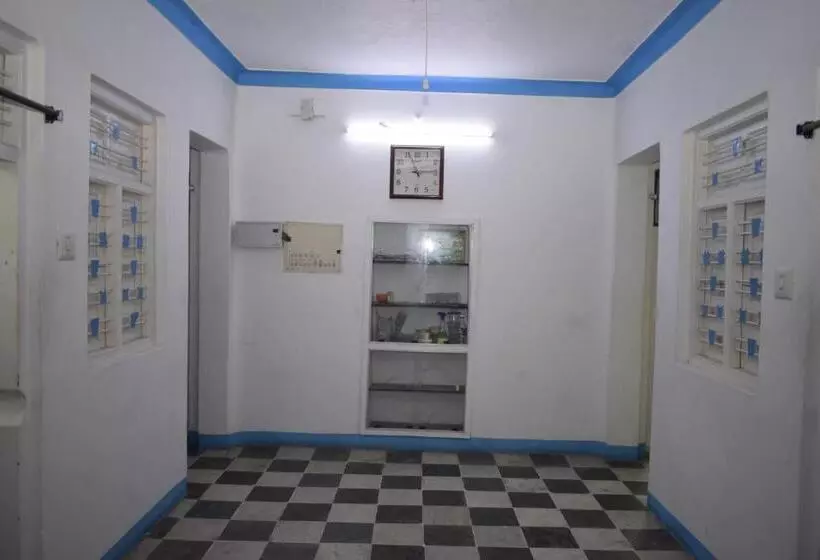 پانسیون Balaji Guest House