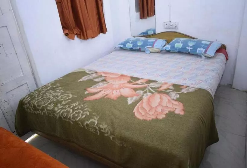 پانسیون Balaji Guest House