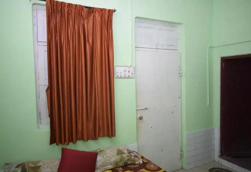 پانسیون Balaji Guest House