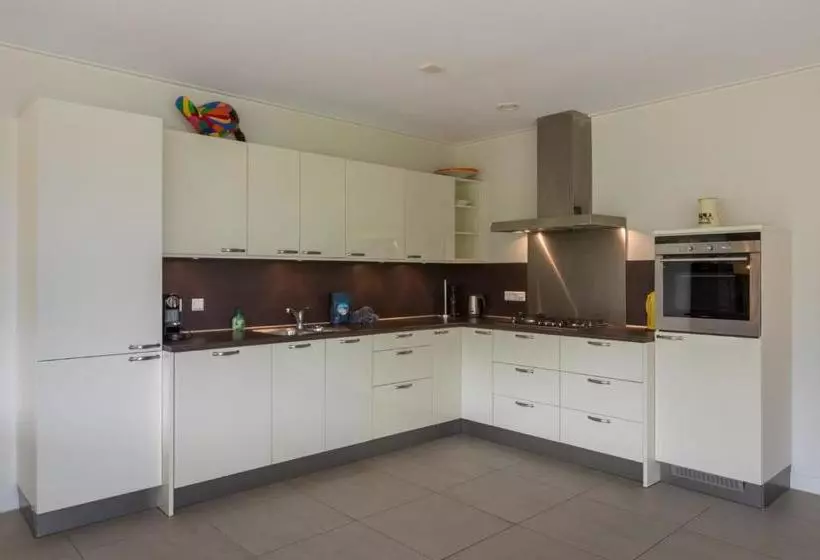 Lomakeskus Holidayappartement Muidenweg 1p Arnemuiden
