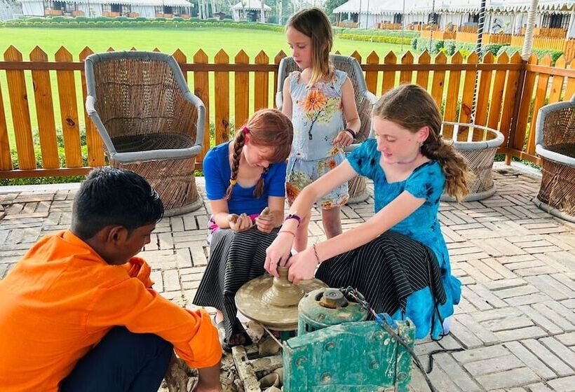 استراحتگاه Om Vilas Benares, Varanasi