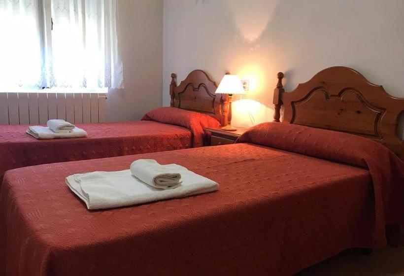 הוסטל Hospedería Las Janas