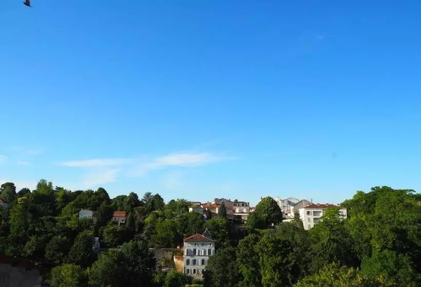 ベッドアンドブレックファースト La Belle Etoile