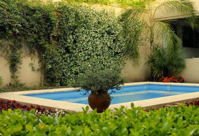 Hotel Colon