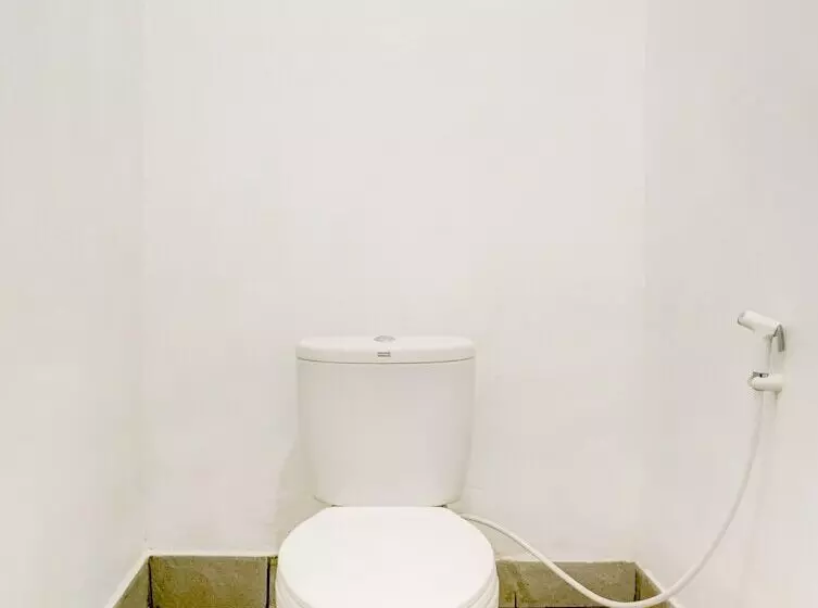 ホテル Spot On 3286 Ramania Residence Syariah