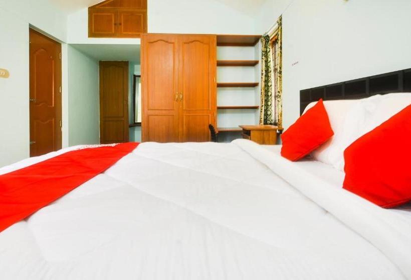 فندق Oyo 75771 Tourism Service Villa