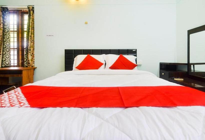 فندق Oyo 75771 Tourism Service Villa