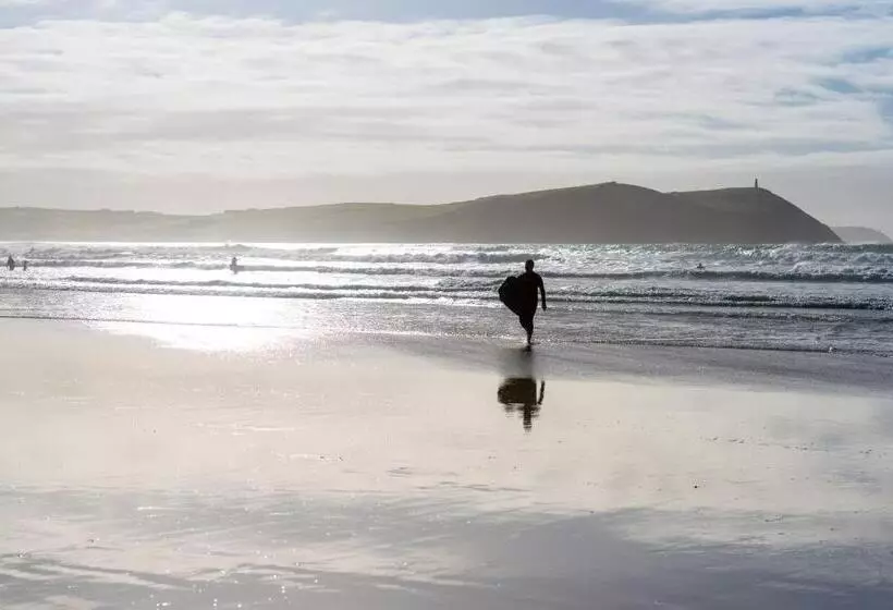 Hotelli Polzeath Beach House
