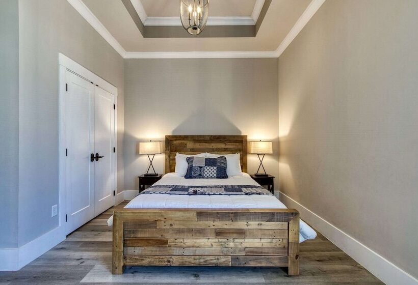 New Hotel Collection Smoky Mountains