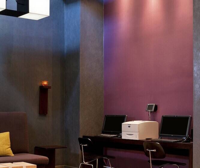 בית מלון כפרי Aloft New York Brooklyn