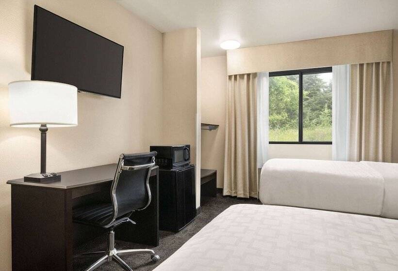 فندق Baymont By Wyndham Hearne