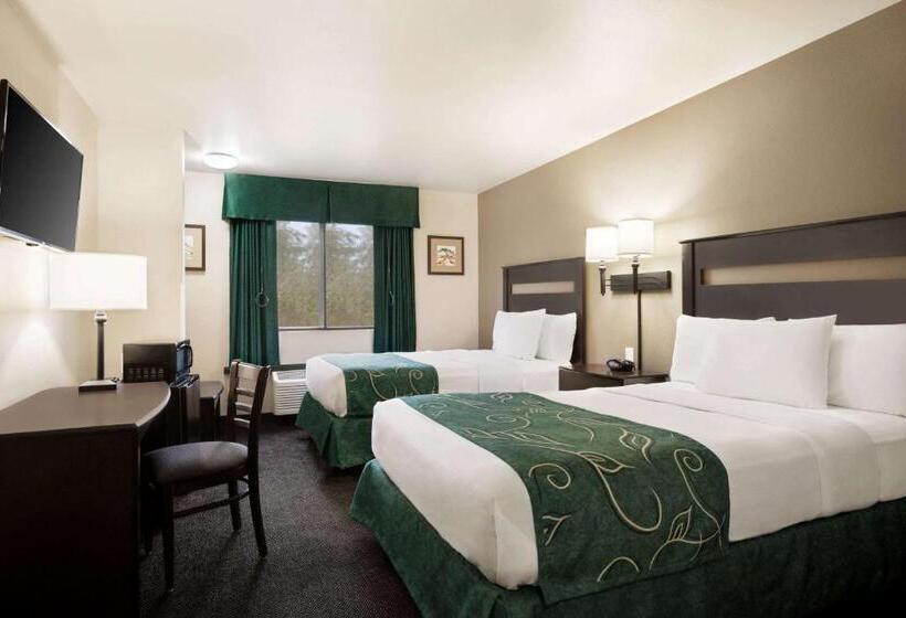 فندق Baymont By Wyndham Hearne