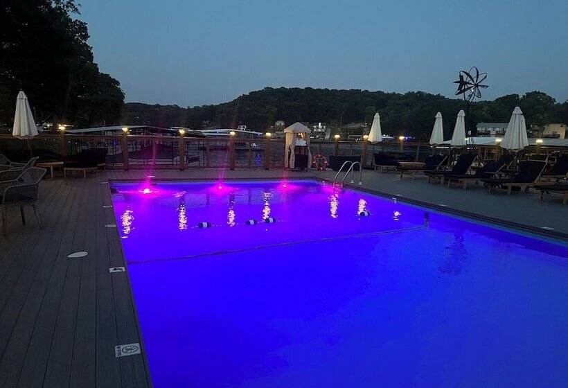 فندق Buddy S Harbor