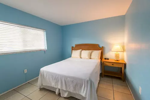 酒店 The Bay Inn At Lani Kai