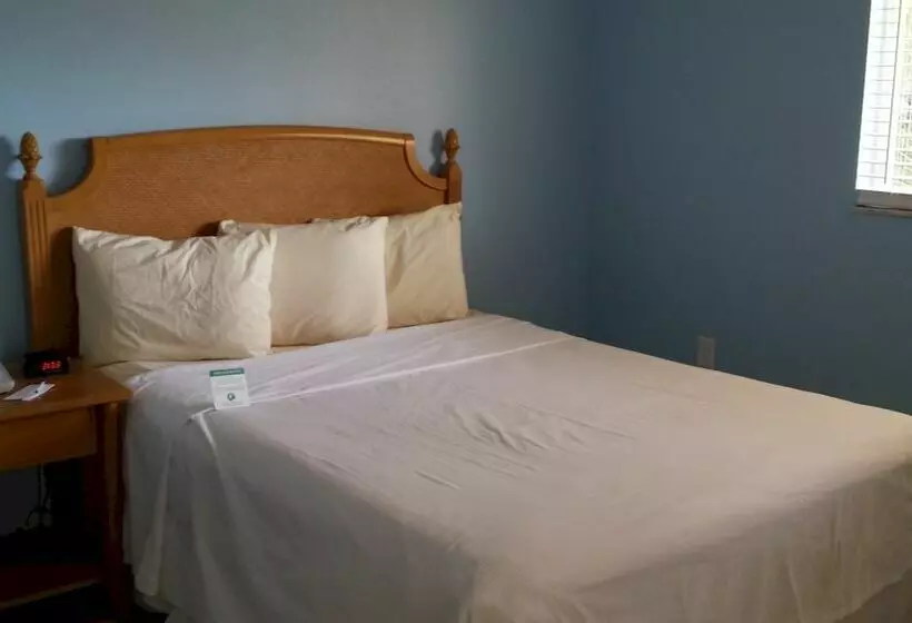 酒店 The Bay Inn At Lani Kai