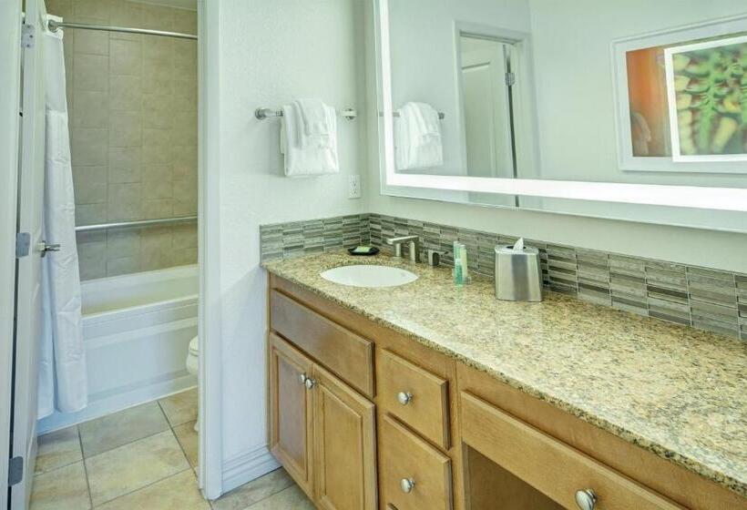 هتل Desert Rose Resort