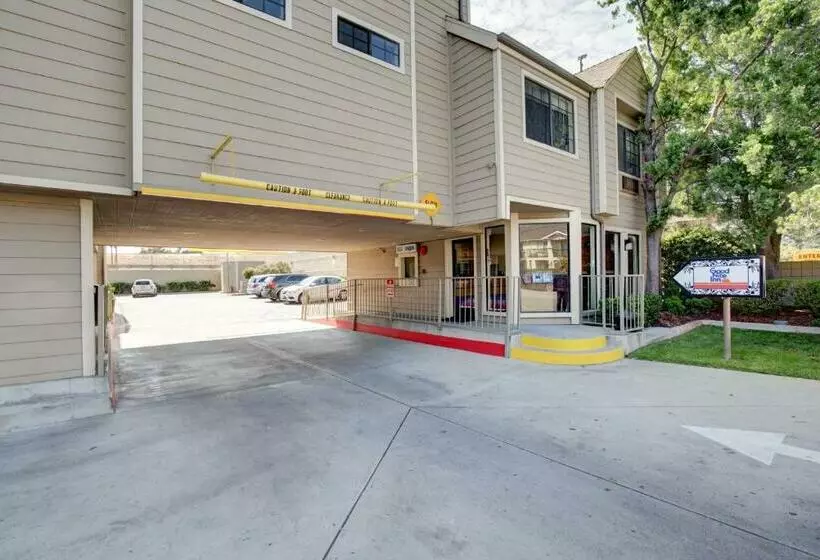 酒店 Good Nite Inn Sylmar